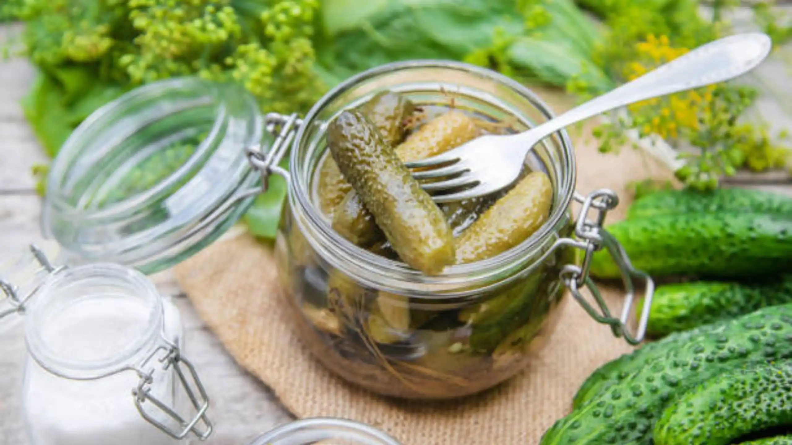 The Surprising Benefits of Pickle Juice: A Tangy Health Elixir