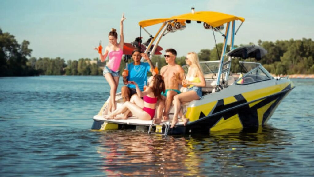 Safety Tips for Paddle Boating